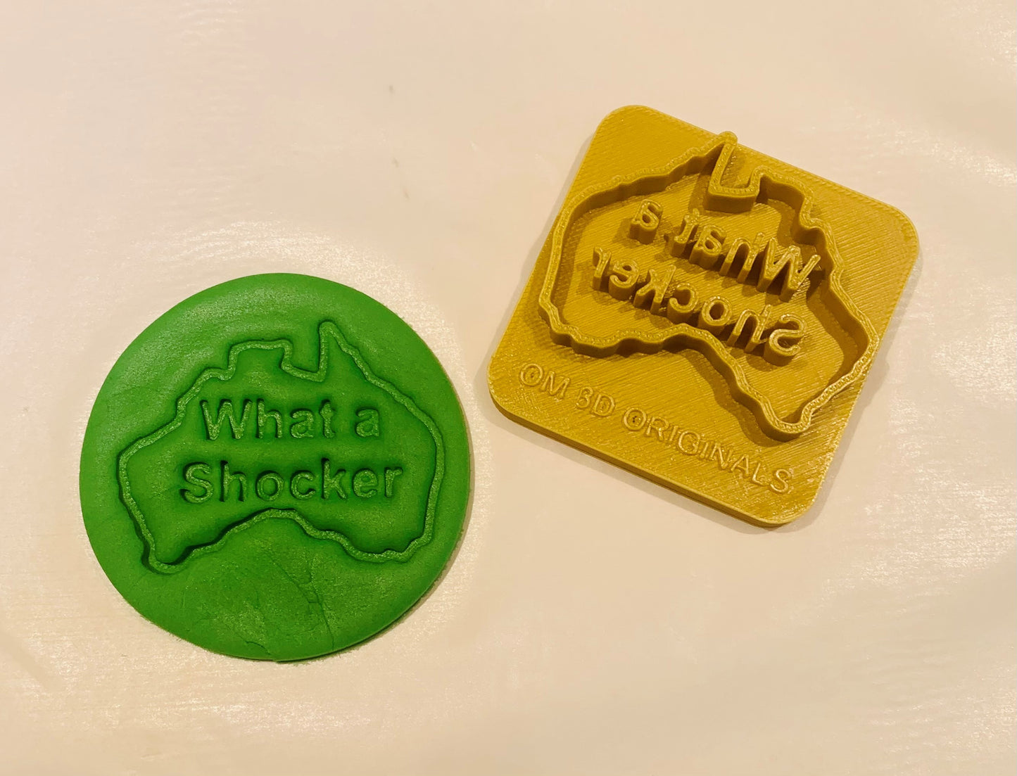Aussie Themed Embossing Stamp - What a Shocker